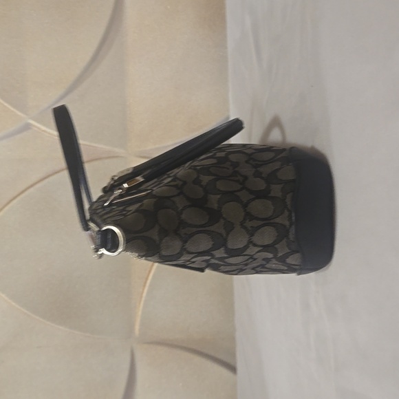 🔥Coach Canvas Handbag. Gray and Black with C Logo - Picture 5 of 6